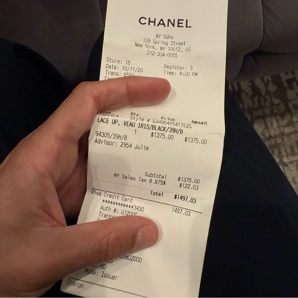 Chanel Women's Lace-Up Leather Ankle Boots w/ Patent Leather Logo Toe - Sz 39.5 - Picture 11 of 13